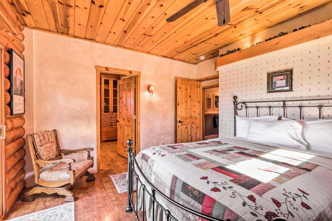 Quaint Williams Cabin Near Grand Canyon Exterior photo